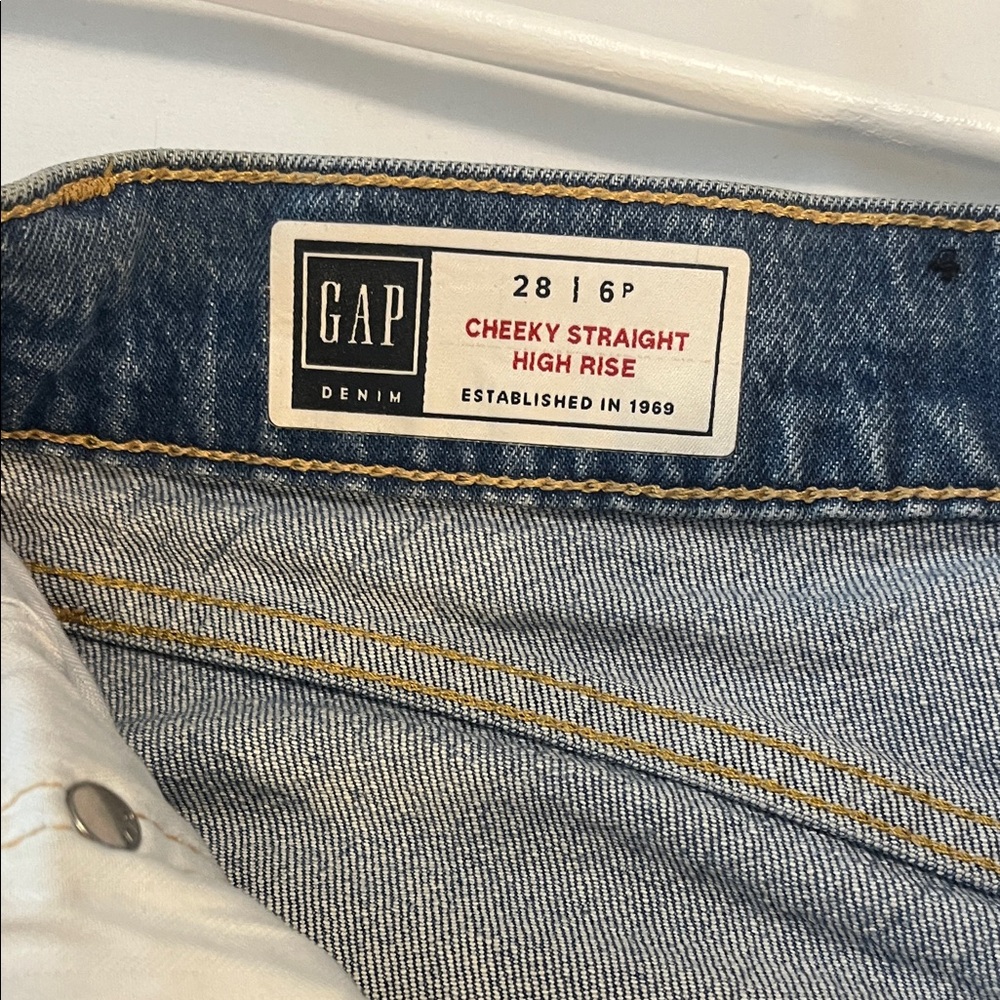 GAP High Rise Ripped Jeans - Classic Blue - Picture 6 of 6